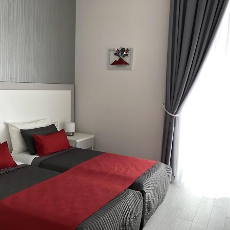 Chiaia Guest House Napoli Eksteriør billede