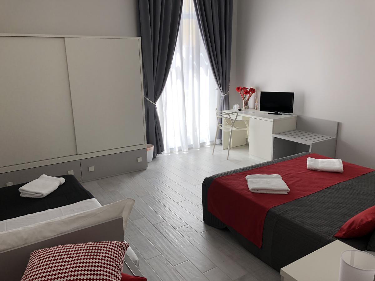 Chiaia Guest House Napoli Eksteriør billede